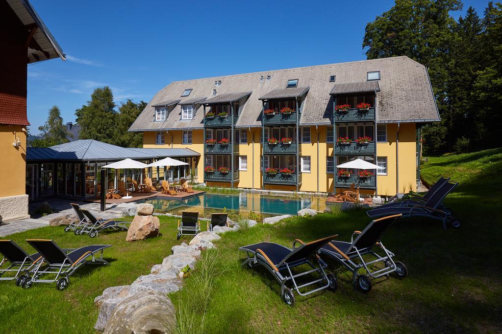Hotel Ferien Residenz Bergfried Hinterzarten Exterior foto